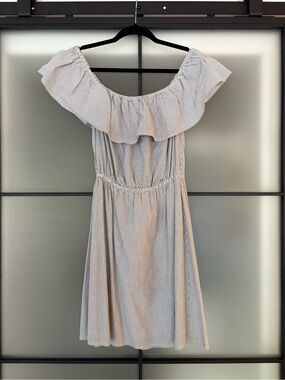 Ella Moss Gray and White Striped Off The Shoulder Dress